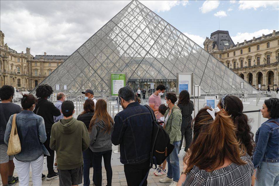 Louvre Müzesi'ni 7 dakikada nasıl soydular? Soygunun perde arkası 7